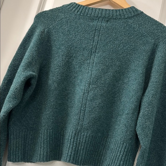 Universal Thread Dark Green Crew Neck Sweater - Picture 5 of 5